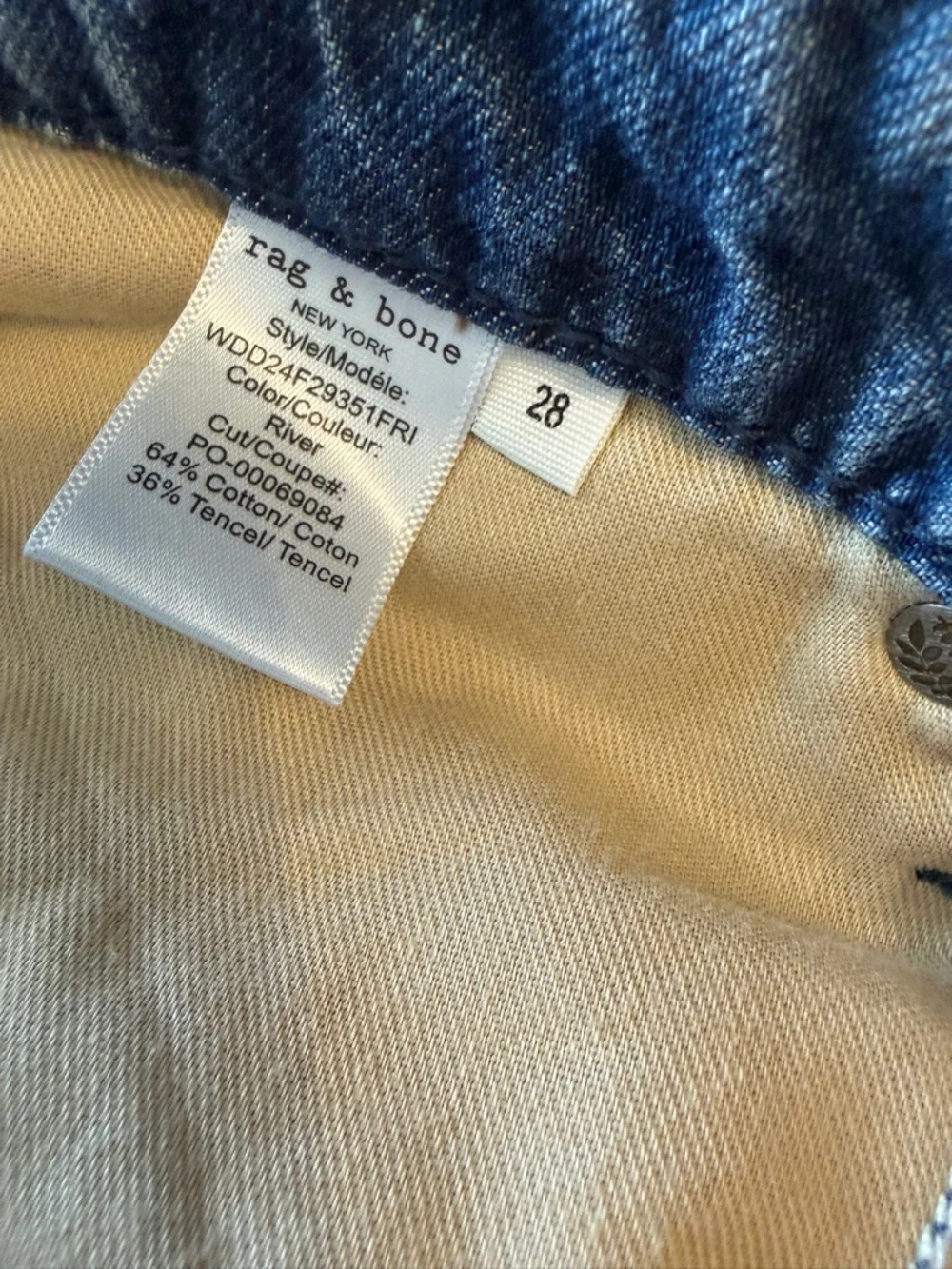 NWT Rag & Bone Logan Mid Rise Wide Leg Featherweight Jeans River 28 - Picture 5 of 8